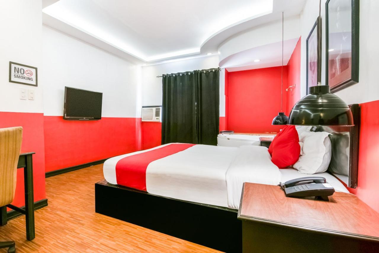 אנגלס Oyo 432 Diamondwood Hotel מראה חיצוני תמונה